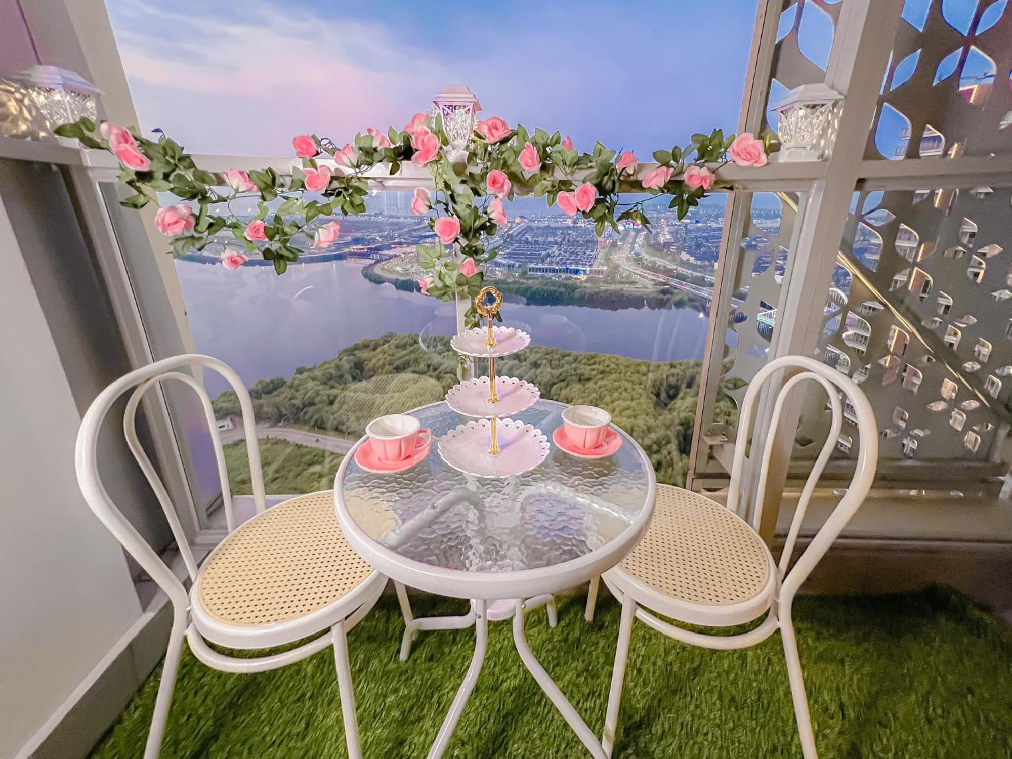 Gold Coast Pik Apartments By Host Jess จาการ์ตา ภายนอก รูปภาพ
